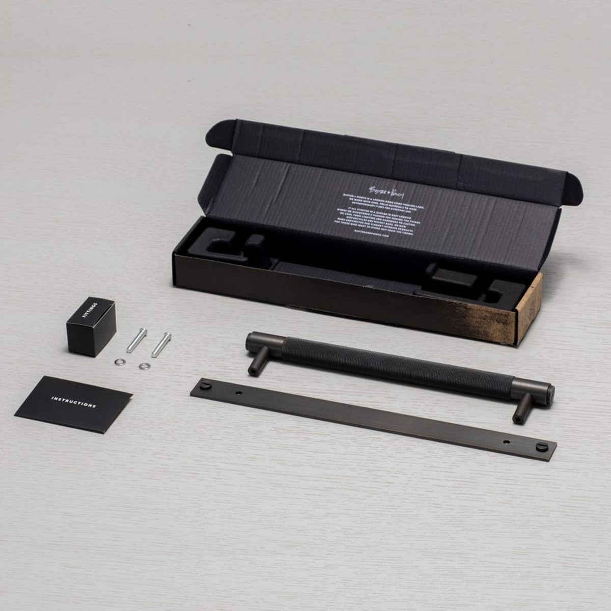 Knurled Large Pull Bar Cabinet Handle With Back Plate In Smoked Bronze