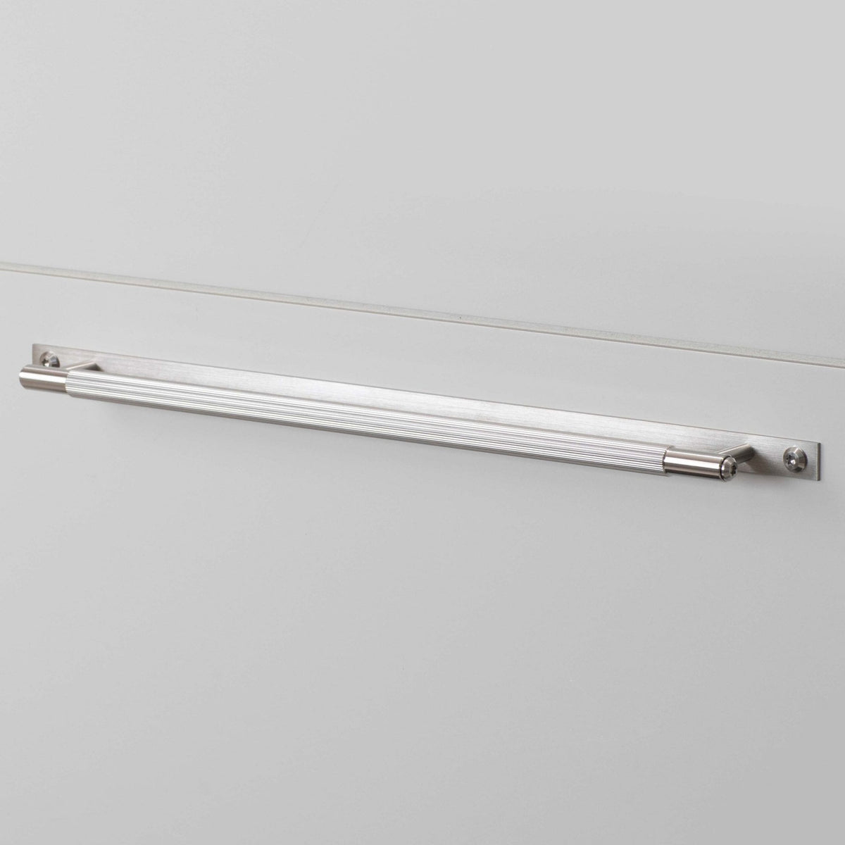 Linear Knurled Large Pull Bar Cabinet Handle With Back Plate In Solid Steel