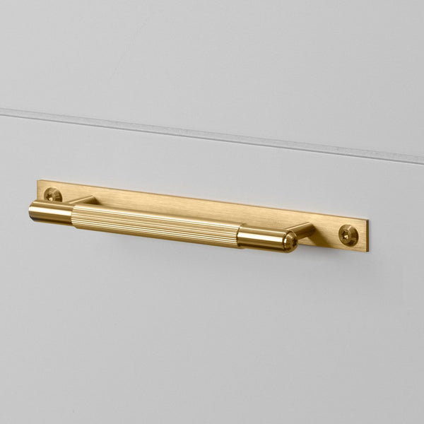 Linear Knurled Small Pull Bar Cabinet Handle With Back Plate In Solid Brass