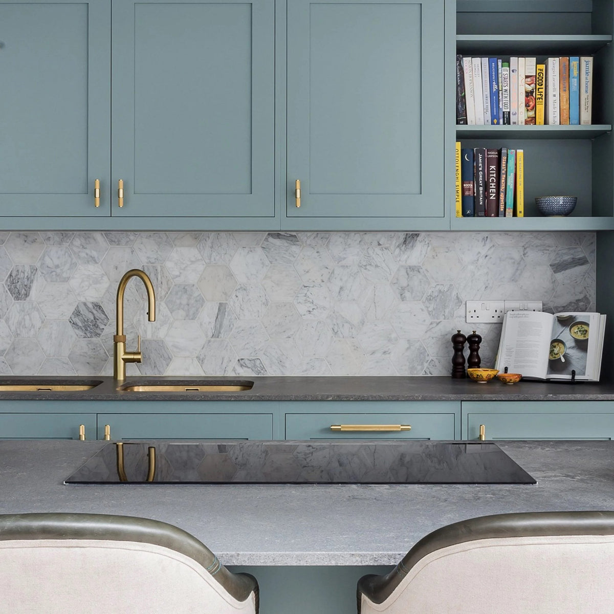 Knurled T-Bar Cabinet Handle In Solid Brass