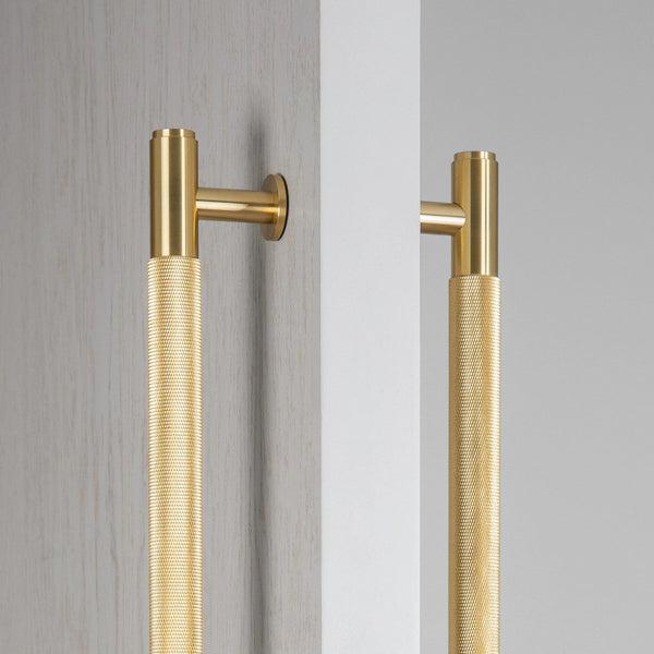 Double Sided Knurled Closet Bar Handle In Solid Brass