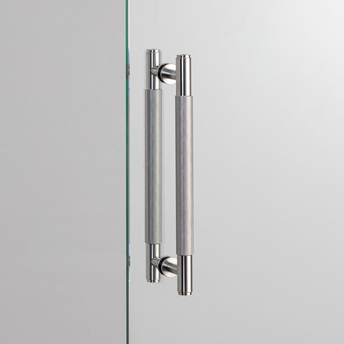 Double Sided Knurled Pull Bar Door Handle In Solid Steel