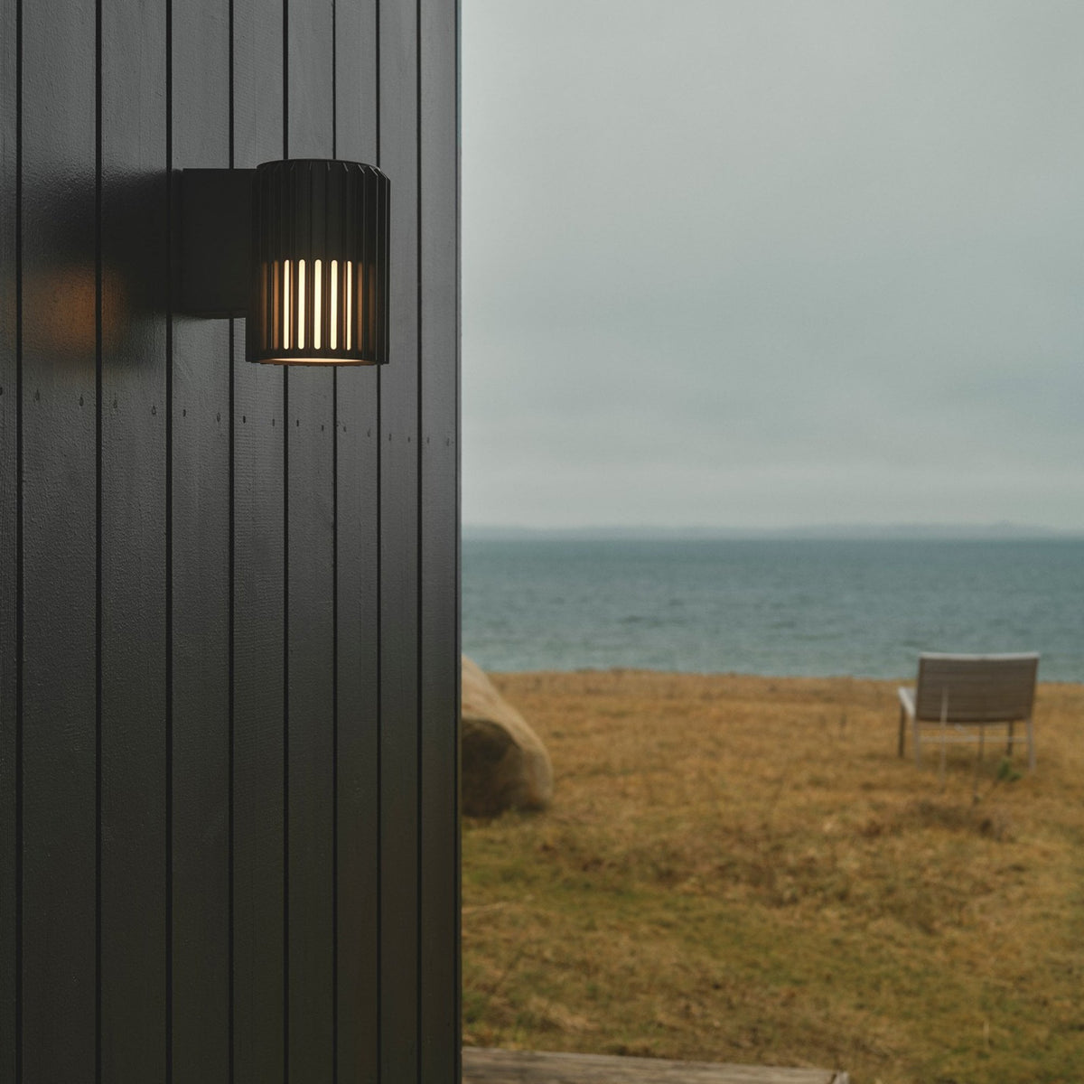Aludra Coastal Wall Light In Black