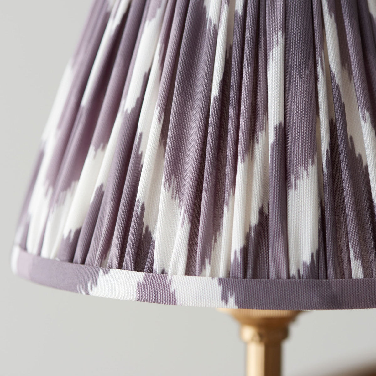 Chester Six Lamp Round Pendant in Aged Brass with Zigzag 16cm Pearl Grey Shade