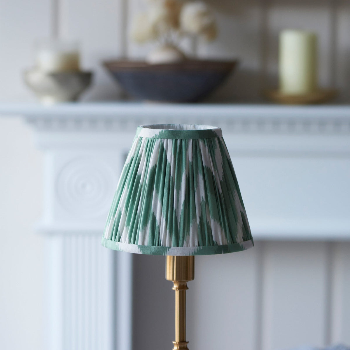 Burley Rechargeable Table Lamp in Brushed Aged Brass with Zigzag 16cm Cotswold Green Shade