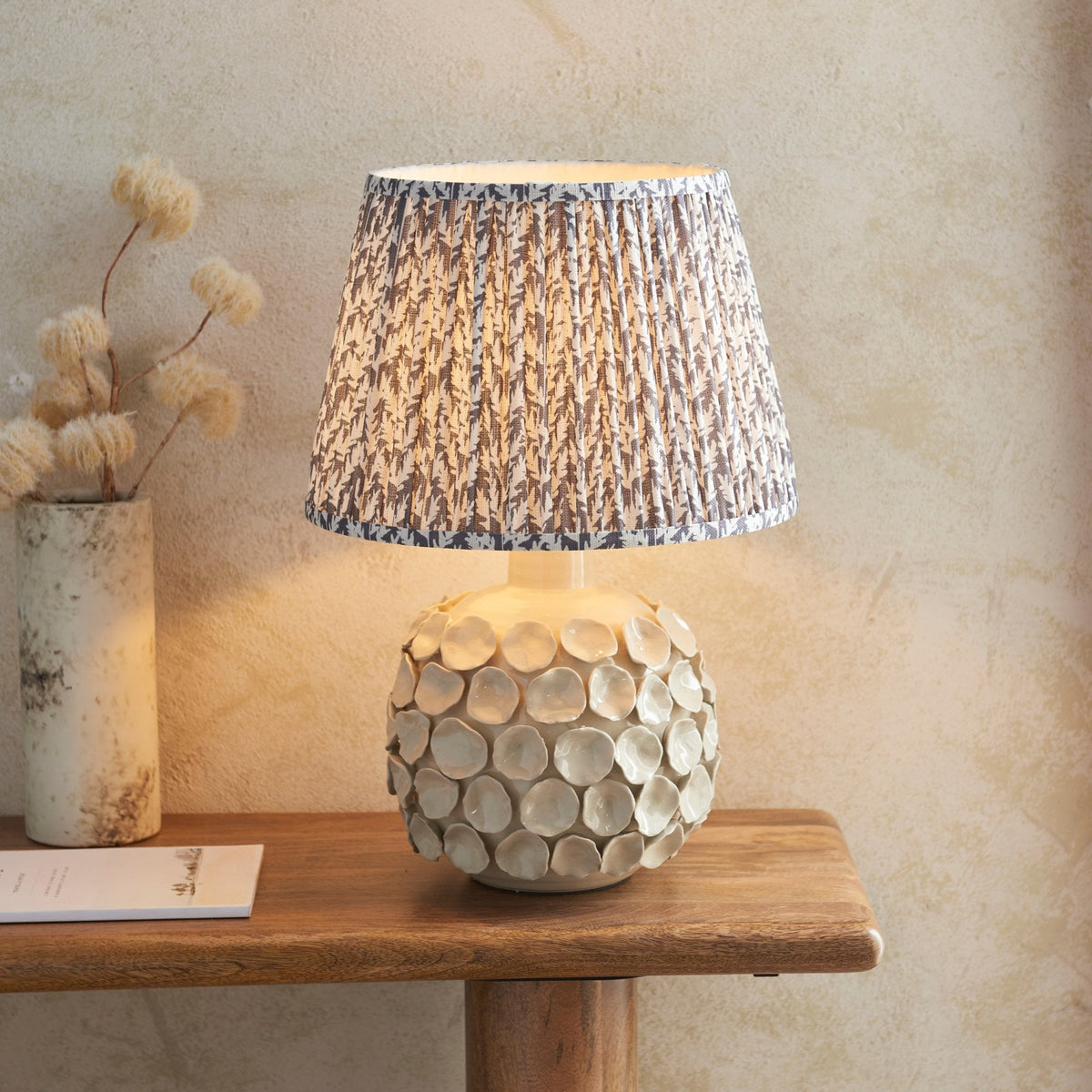 Borello Ceramic Table Lamp in Vintage White with Leaf 35cm Pearl Grey Shade