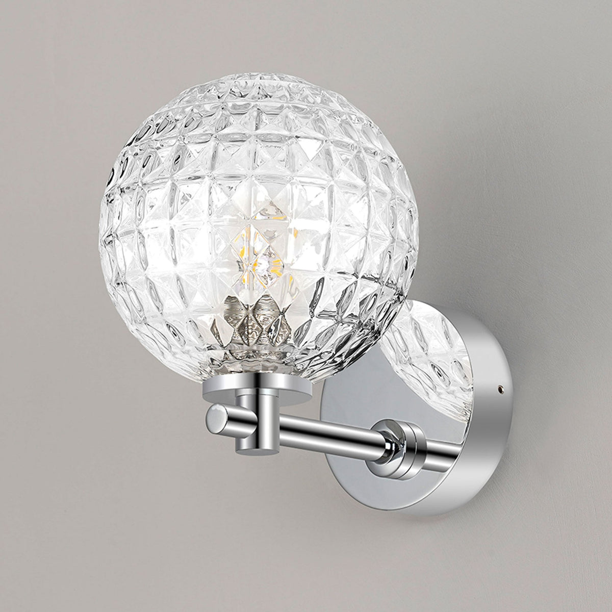 Tenterden Short Arm IP44 Wall Light in Chrome with Cross Pattern Round Clear Glass Diffuser