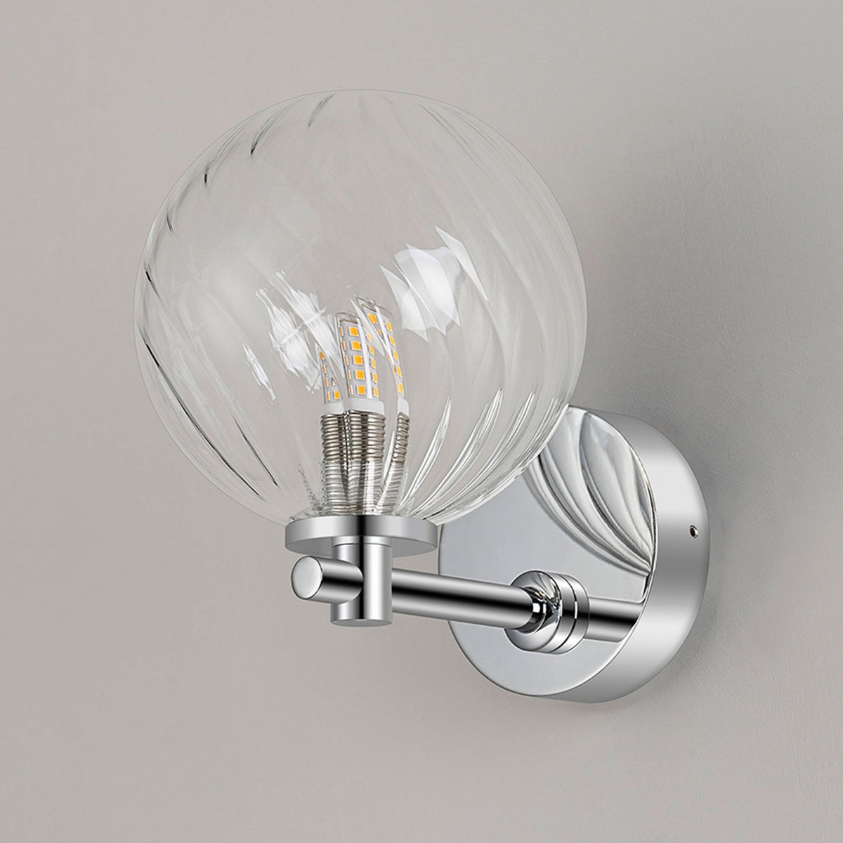 Tenterden Short Arm IP44 Wall Light in Chrome with Swirl Round Clear Glass Diffuser