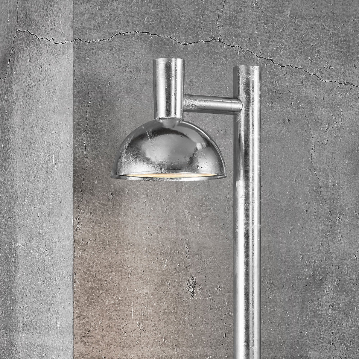 Arki 100 IP54 Galvanised Coastal Bollard Light