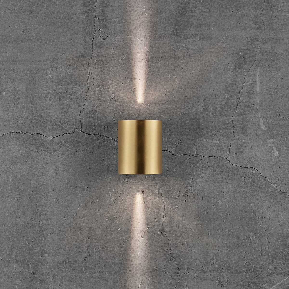 Canto 2 IP44 Coastal Up and Down LED Wall Light In Brass