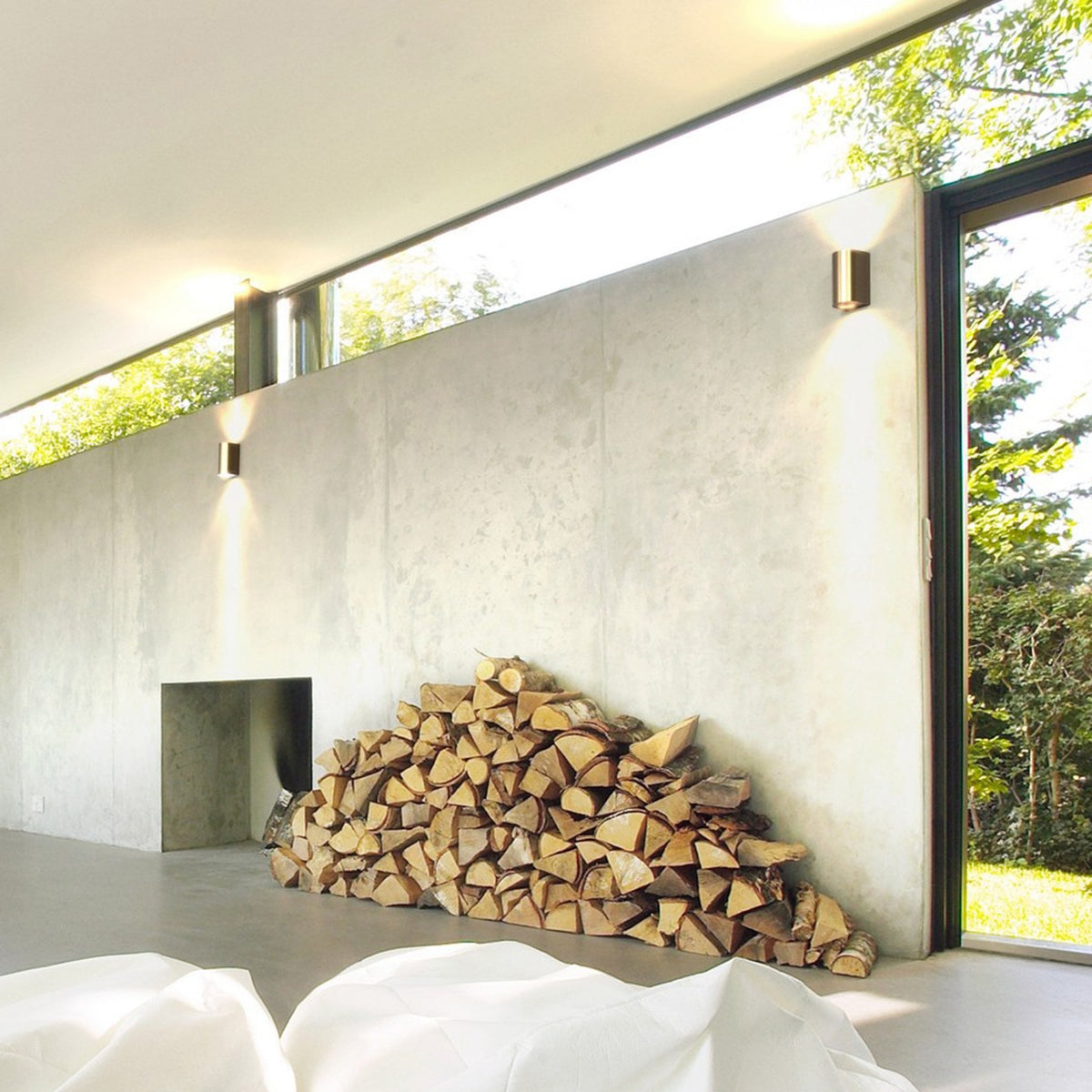 Canto Maxi 2 IP44 Coastal Up and Down Wall Light In Brass