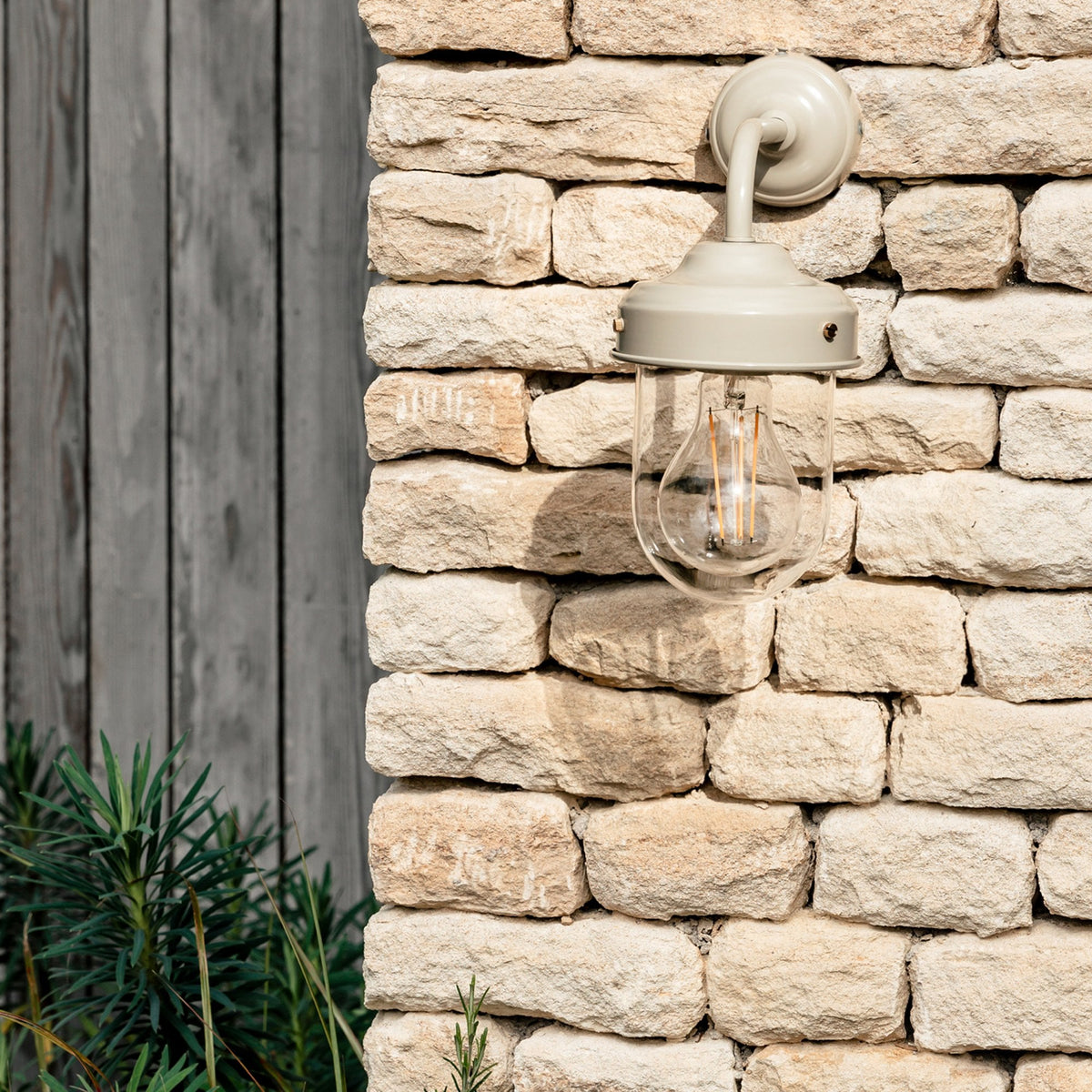 Thurlaston Barn Light in Clay Steel