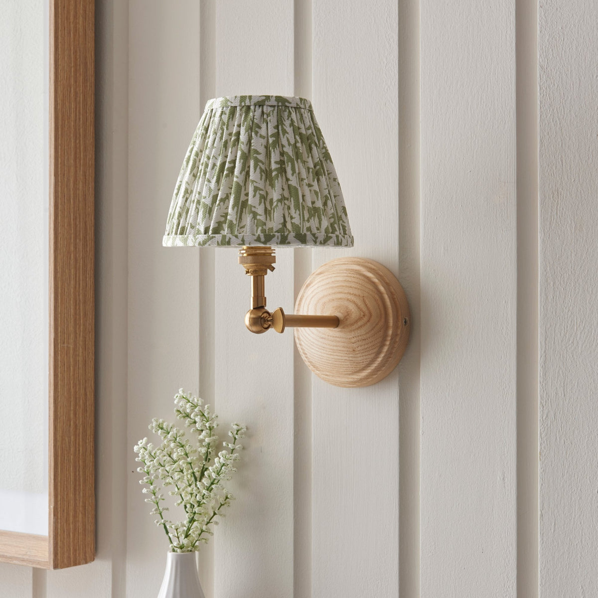 Wood Wing Adjustable Wall Light With Leaf 16cm Herb Garden Green Shade