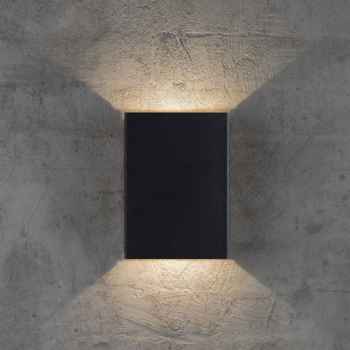 Fold 15 IP54 LED Wall Light in Black