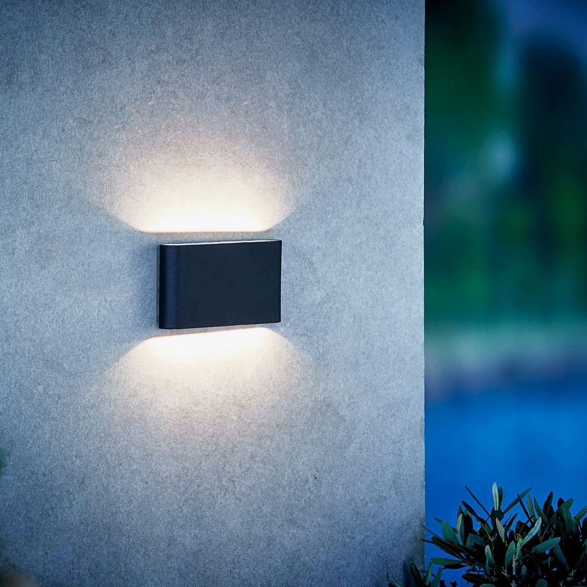 Kinver IP54 LED Up and Down Wall Light in Black