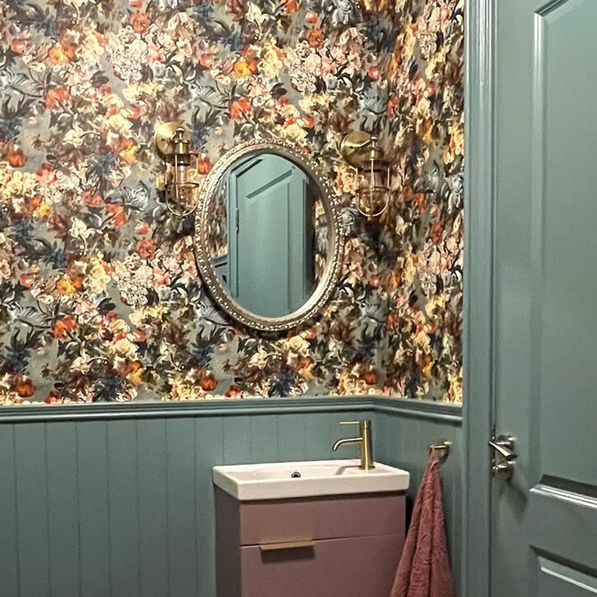 Crew Caged IP44 Switched Wall Light in Antique Brass