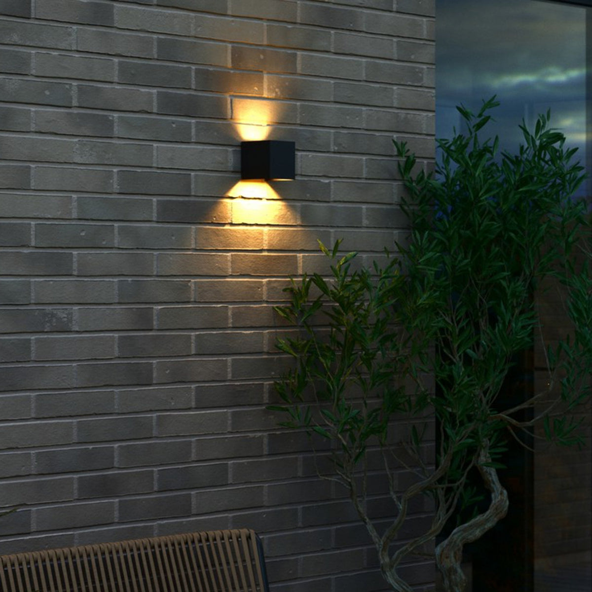 Milda Kubi Outdoor IP44 LED Wall Light in Black