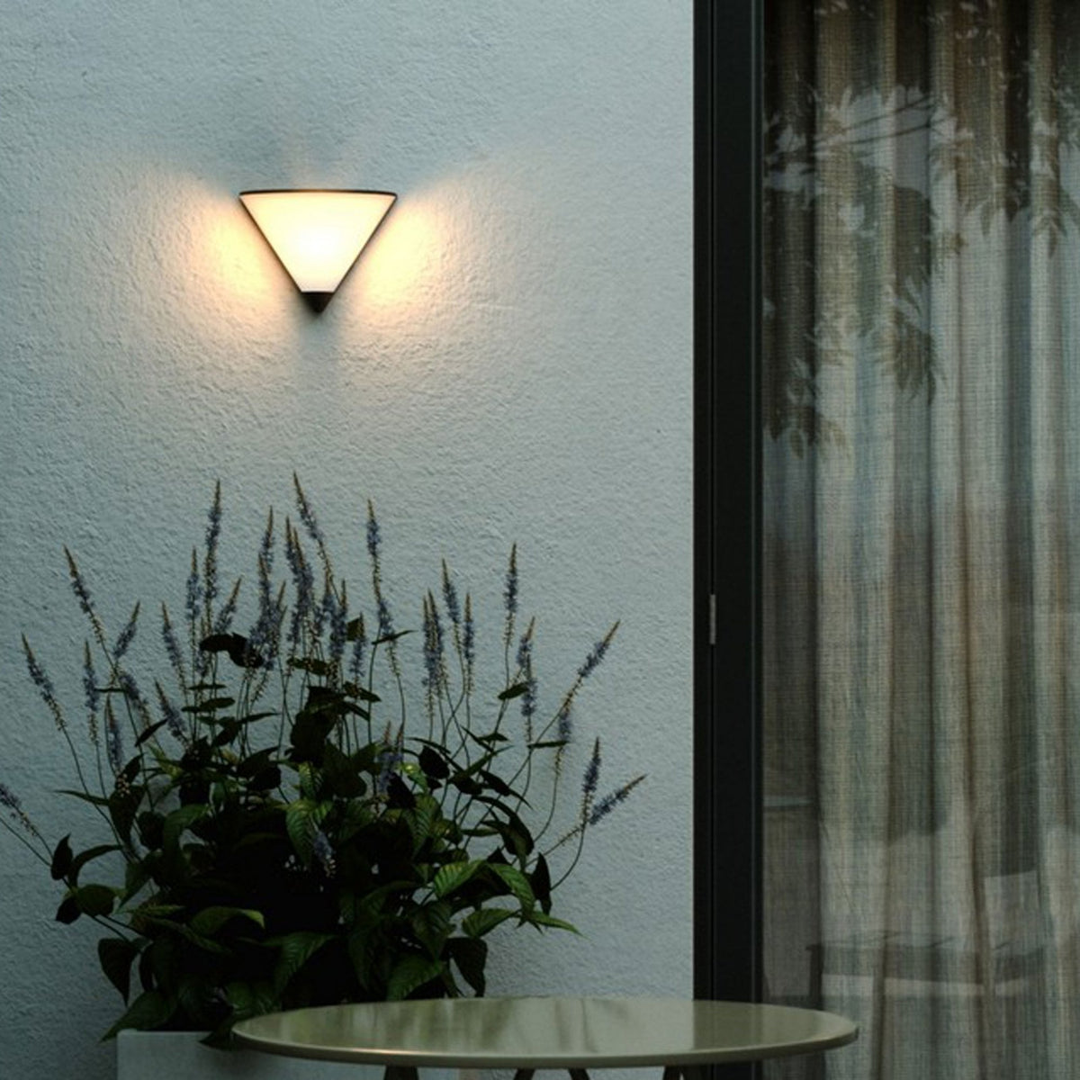 Noorstad IP44 Wall Light in Black
