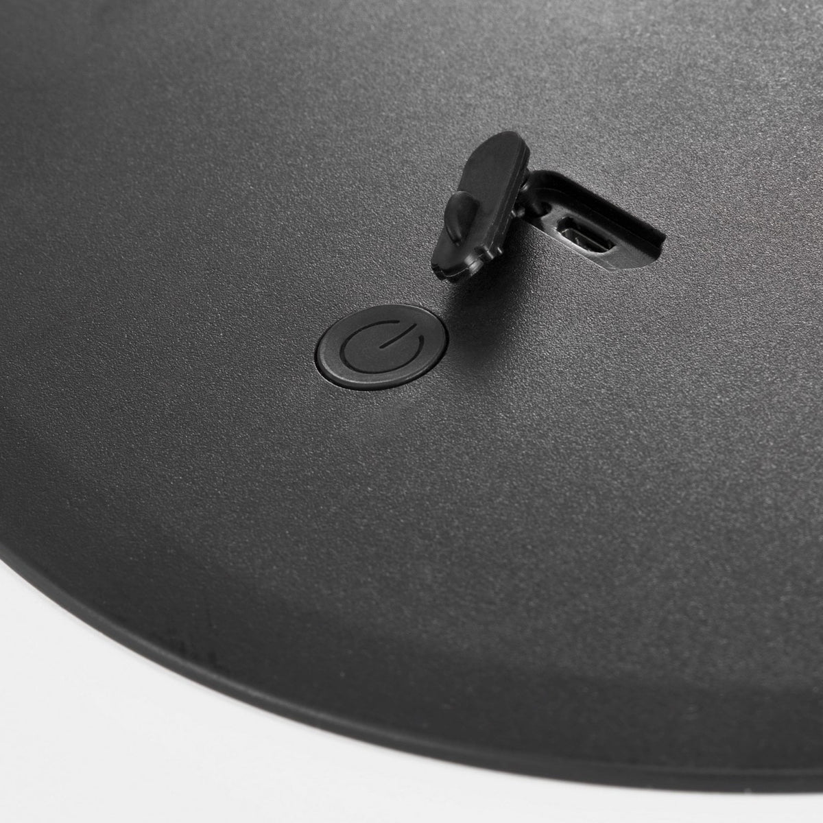 Sponge 34 Rechargeable Table Lamp in Black