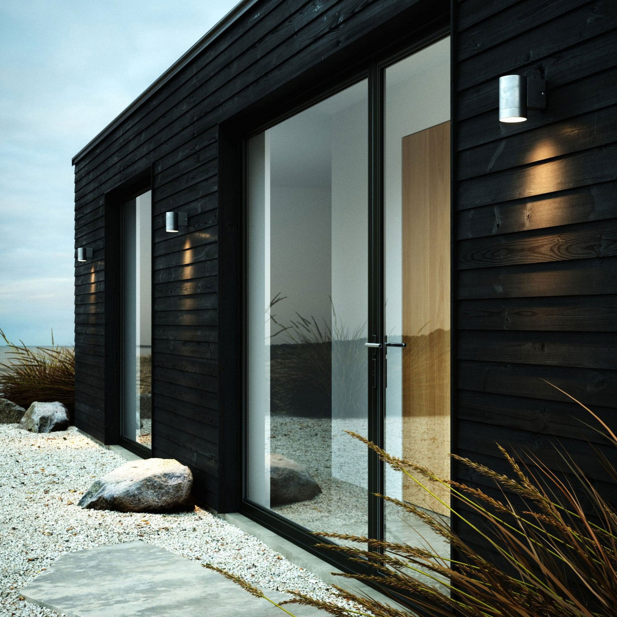 Tin Maxi Coastal Outdoor IP54 Galvanized Single Wall Light