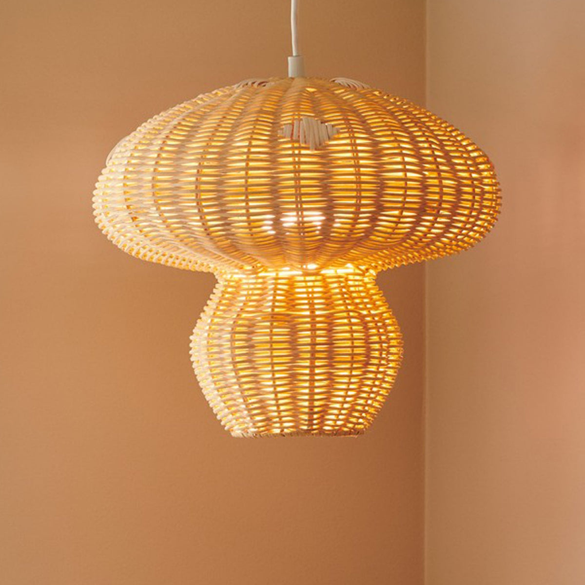 Allie Mushroom Pendant in Rattan