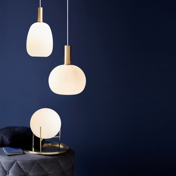 Alton Table Lamp With Opal Glass In Brass