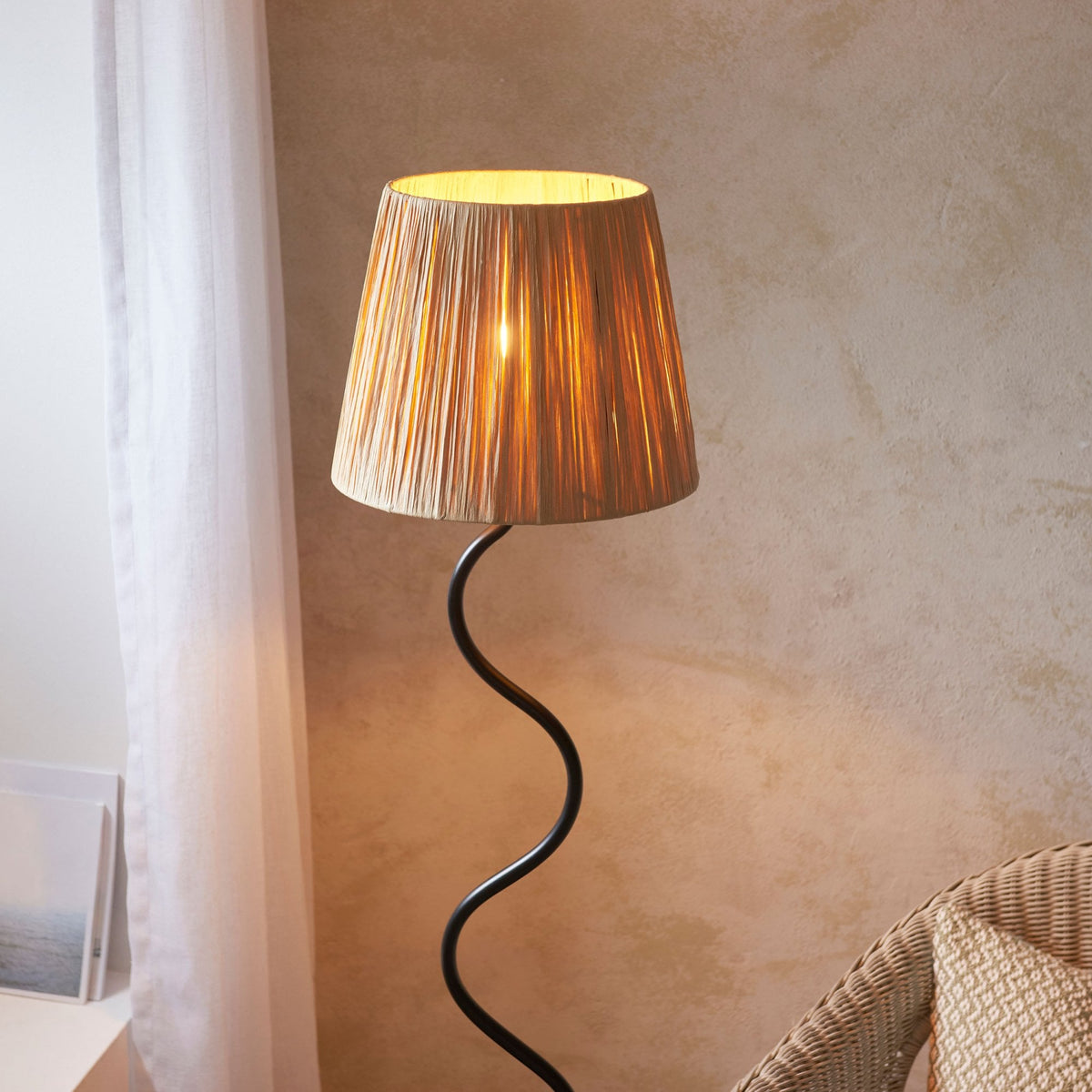 Wriggle Floor Lamp in Matt Black with a Wrapped Raffia Shade
