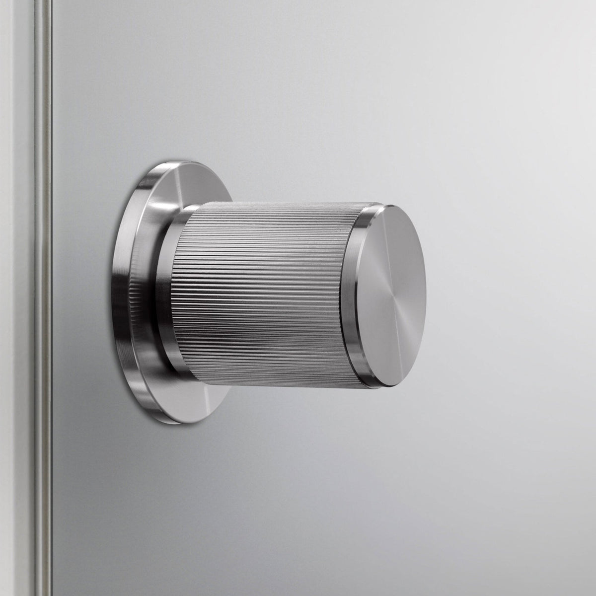 Linear Knurled Fixed Double Sided Door Knob In Steel