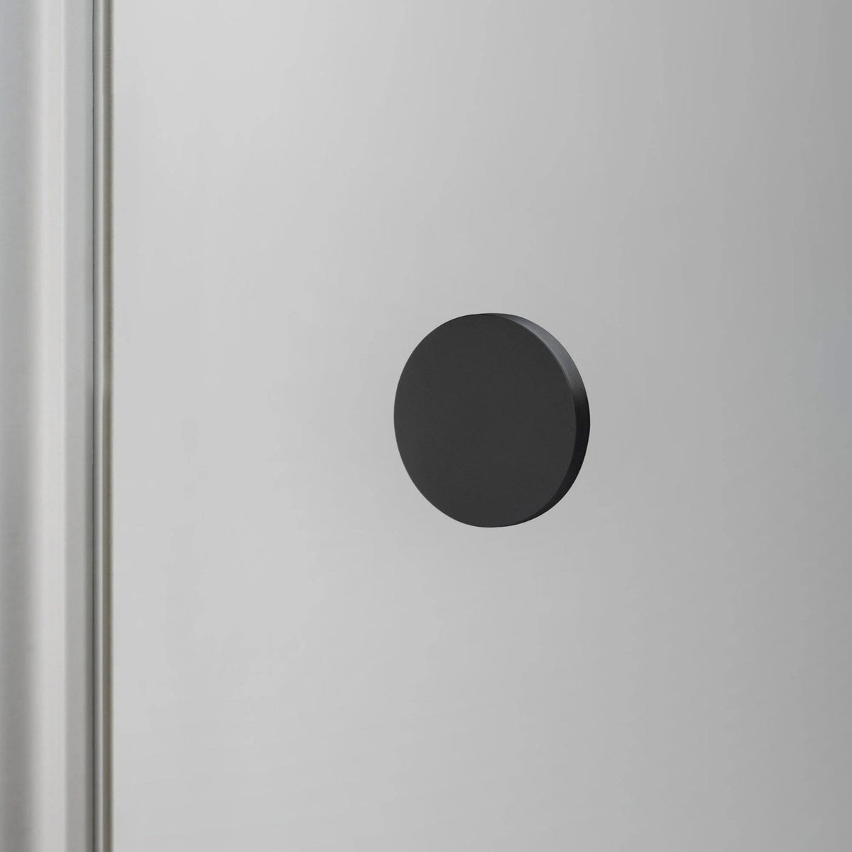 Linear Knurled Fixed Single Sided Door Knob In Welders Black