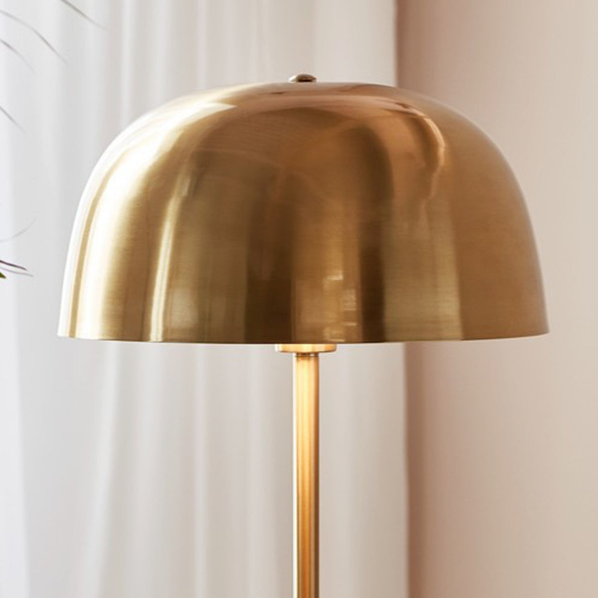 Cera Floor Lamp In Brass
