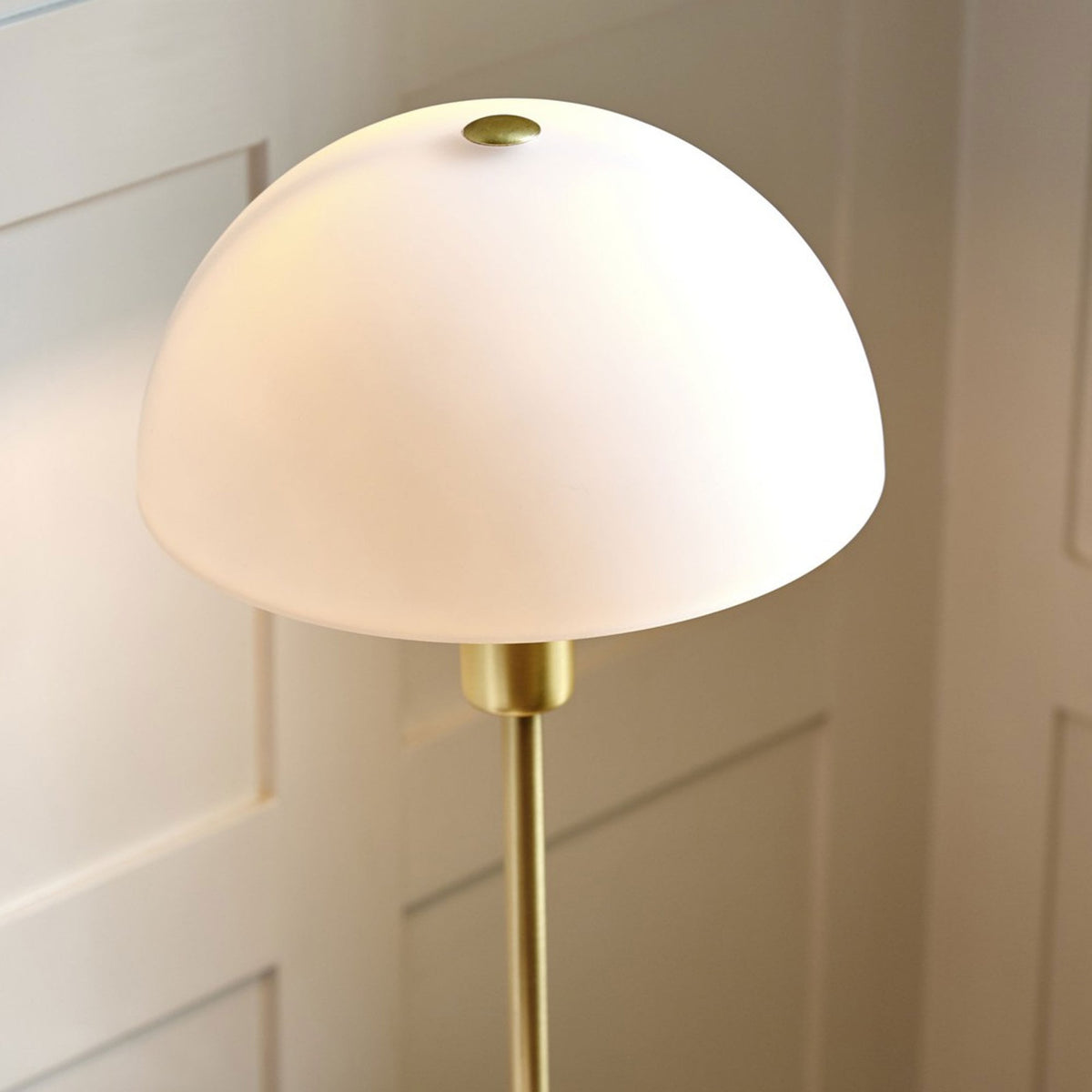 Ellen 20 Table Lamp in Brass with Opal Glass Shade