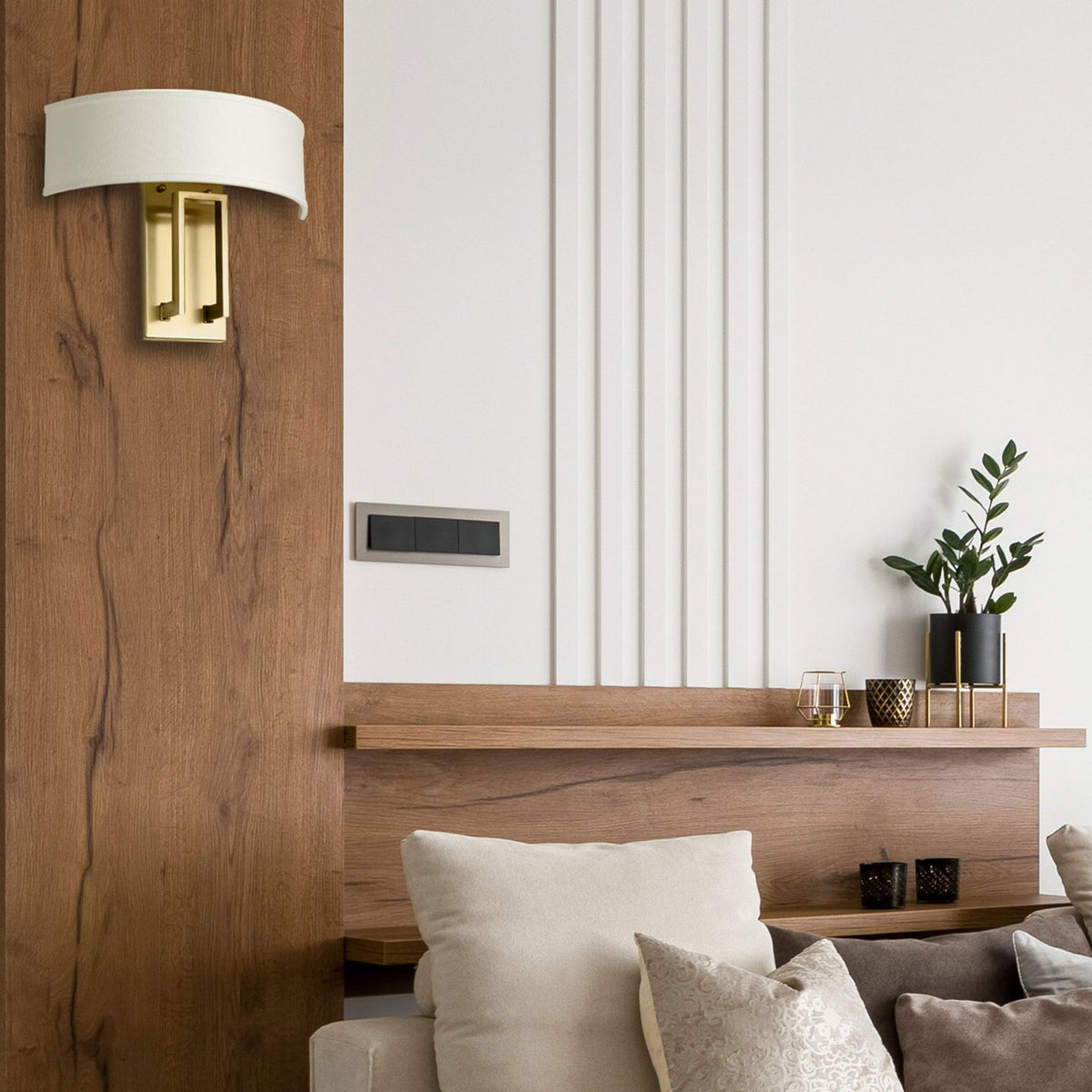 Hampton Wide Wall Light in Brushed Brass with Off White Linen Shade