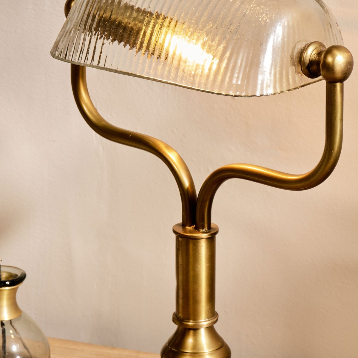 Ulani Vintage Desk Lamp in Antique Brass with Ribbed Clear Glass Shade