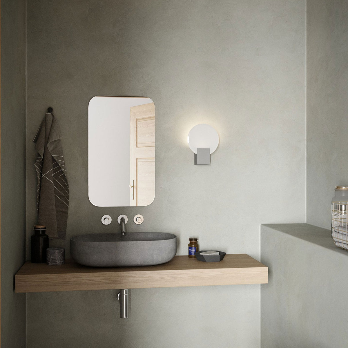 Hester IP44 LED Bathroom Wall Light In White With Glass Diffuser