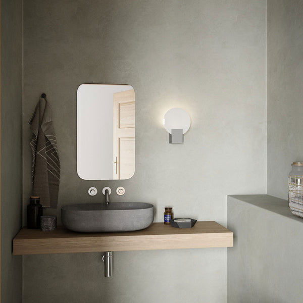 Hester IP44 LED Bathroom Wall Light In White With Glass Diffuser