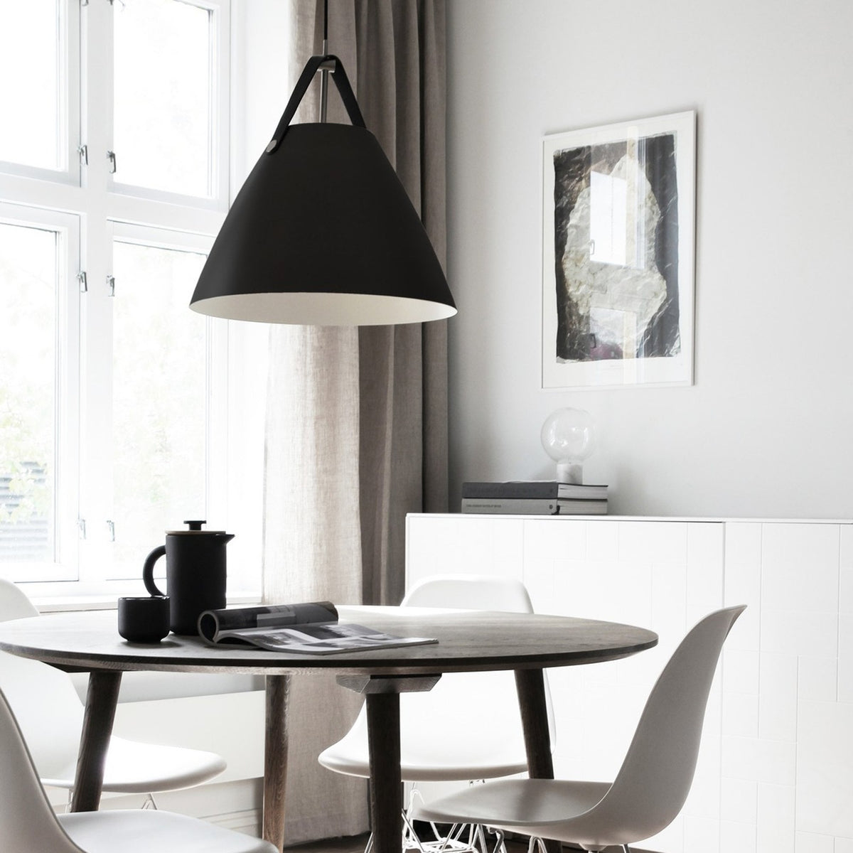 Strap 36 Pendant in Black with Leather Detail