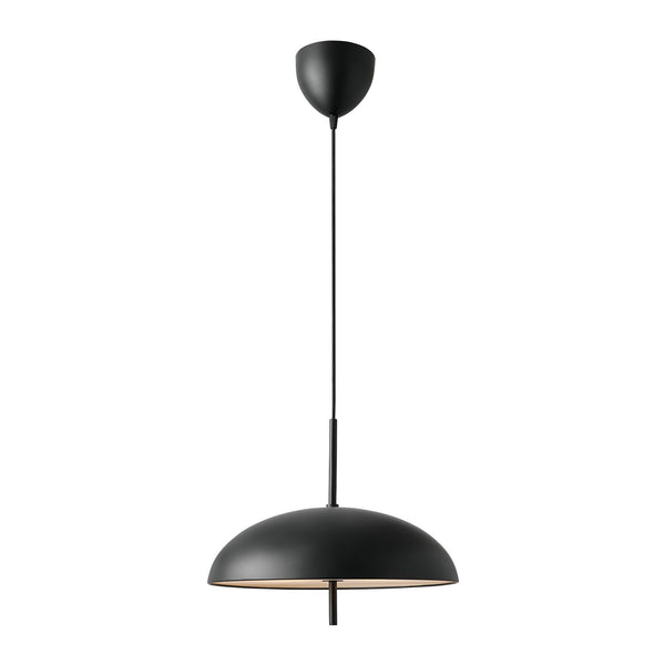 Versale 35 Scandinavian Pendant in Black