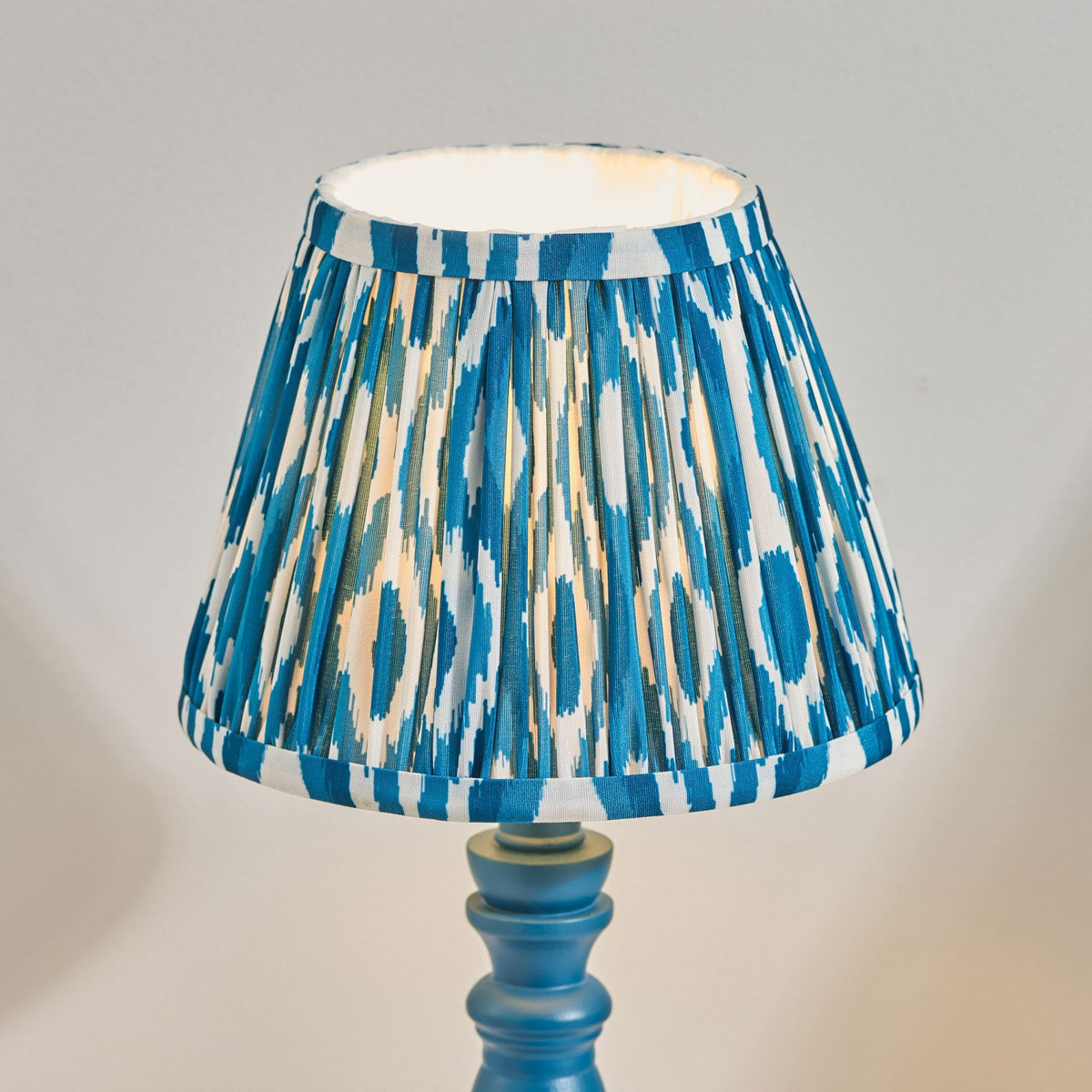 Bibury Table Lamp in Satin Blue with Ikat 20cm Marlin Blue Shade