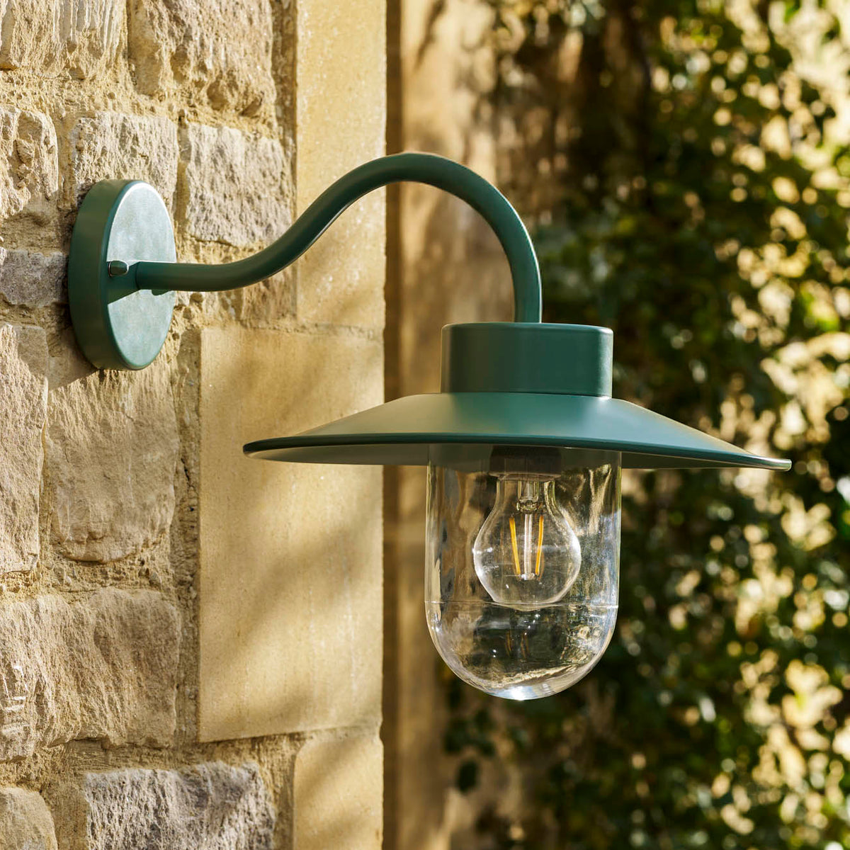 Swan Neck Exterior Wall Light in Thistle Green