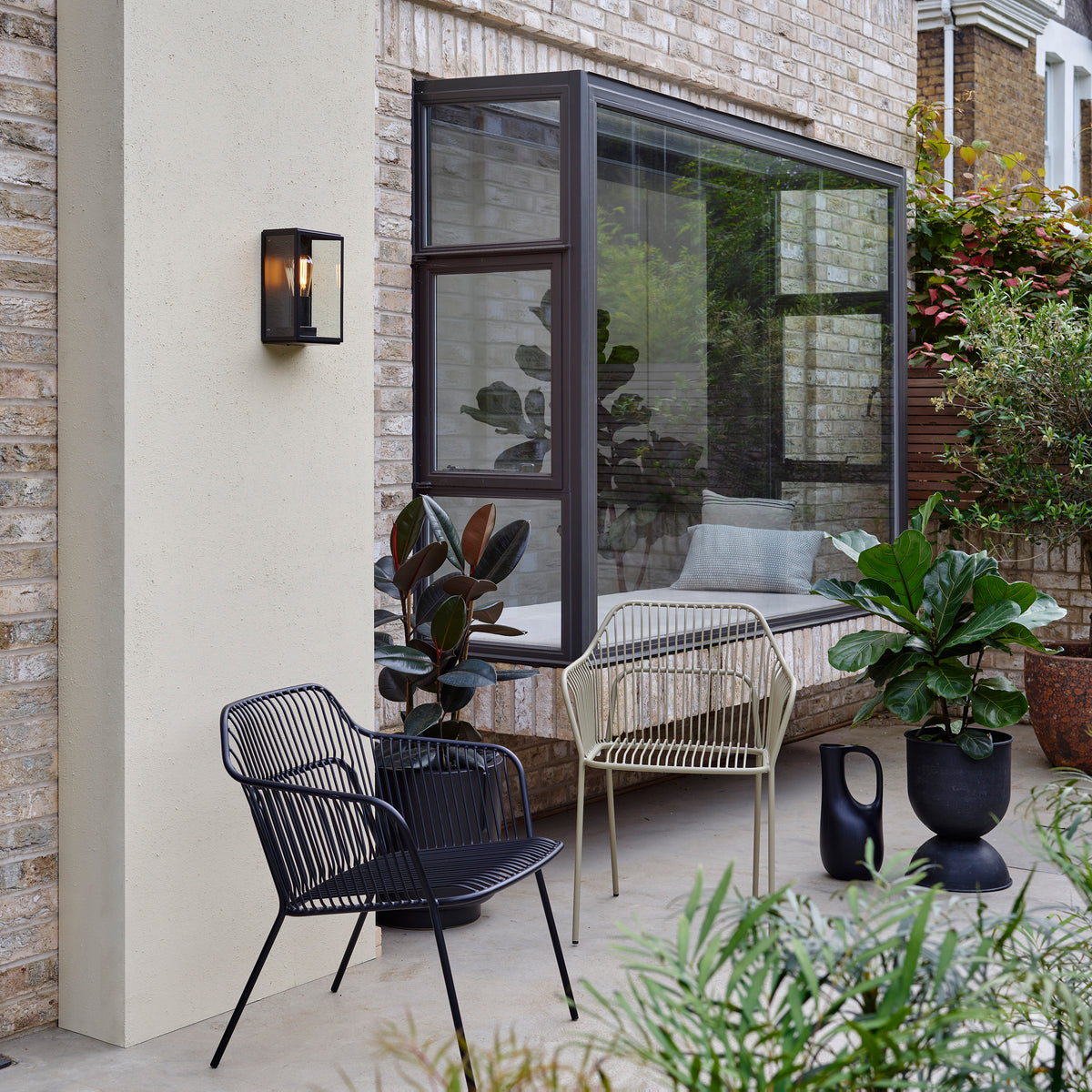 Homefield 160 Exterior IP44 Wall Light Textured