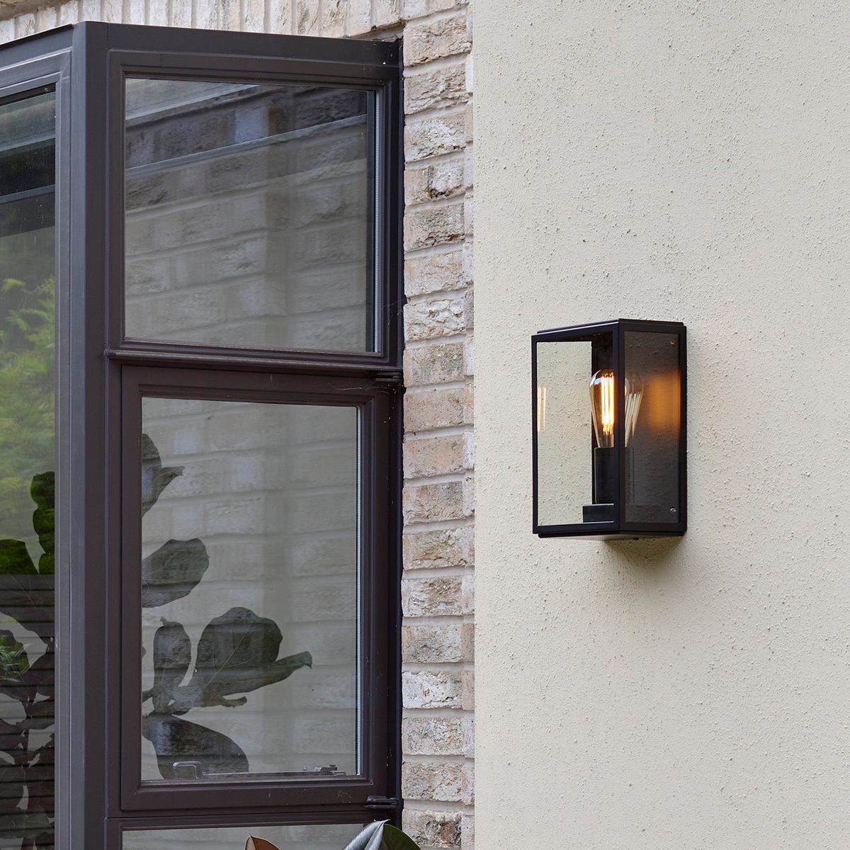 Homefield 160 Exterior IP44 Wall Light Textured Black