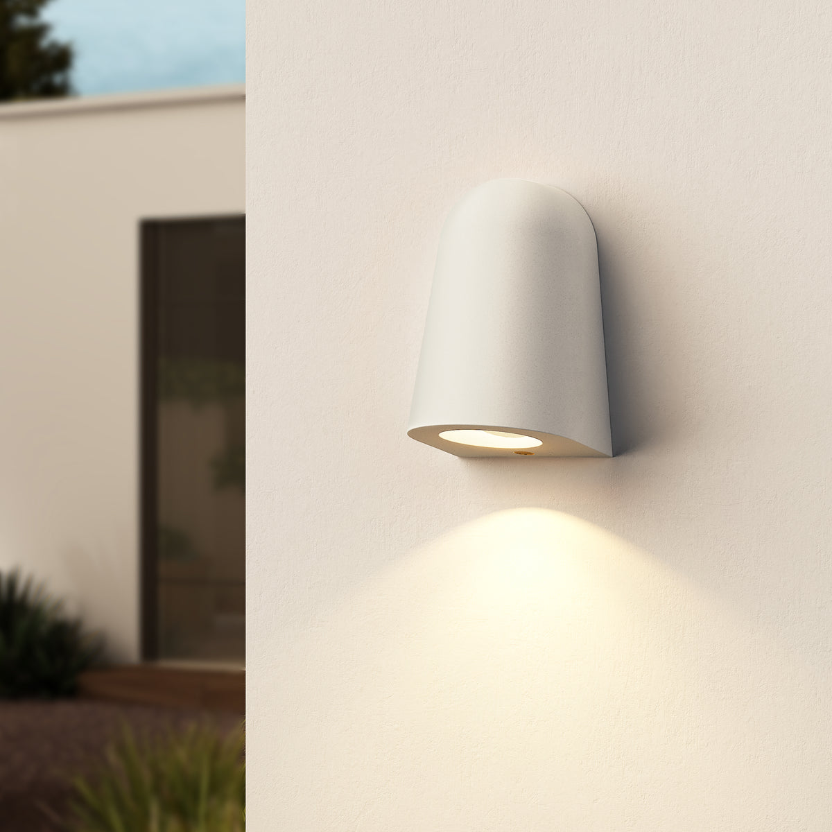 Mast IP44 Exterior Coastal Wall Light in White Concrete