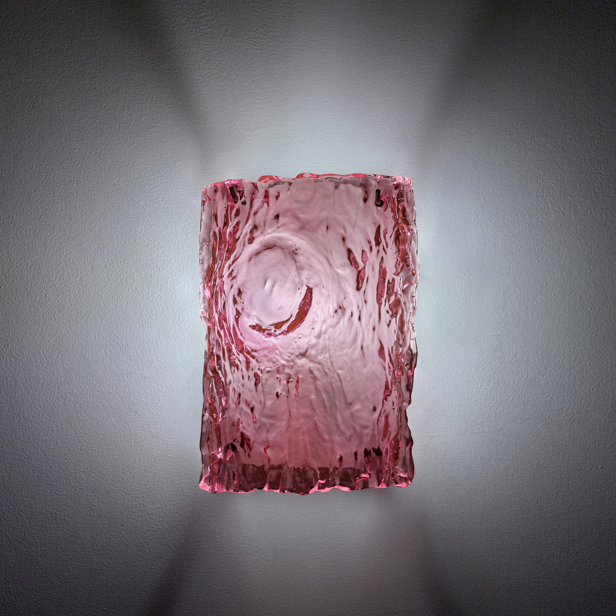 Oak Small Glass Wall Lamp No.1 in Pink
