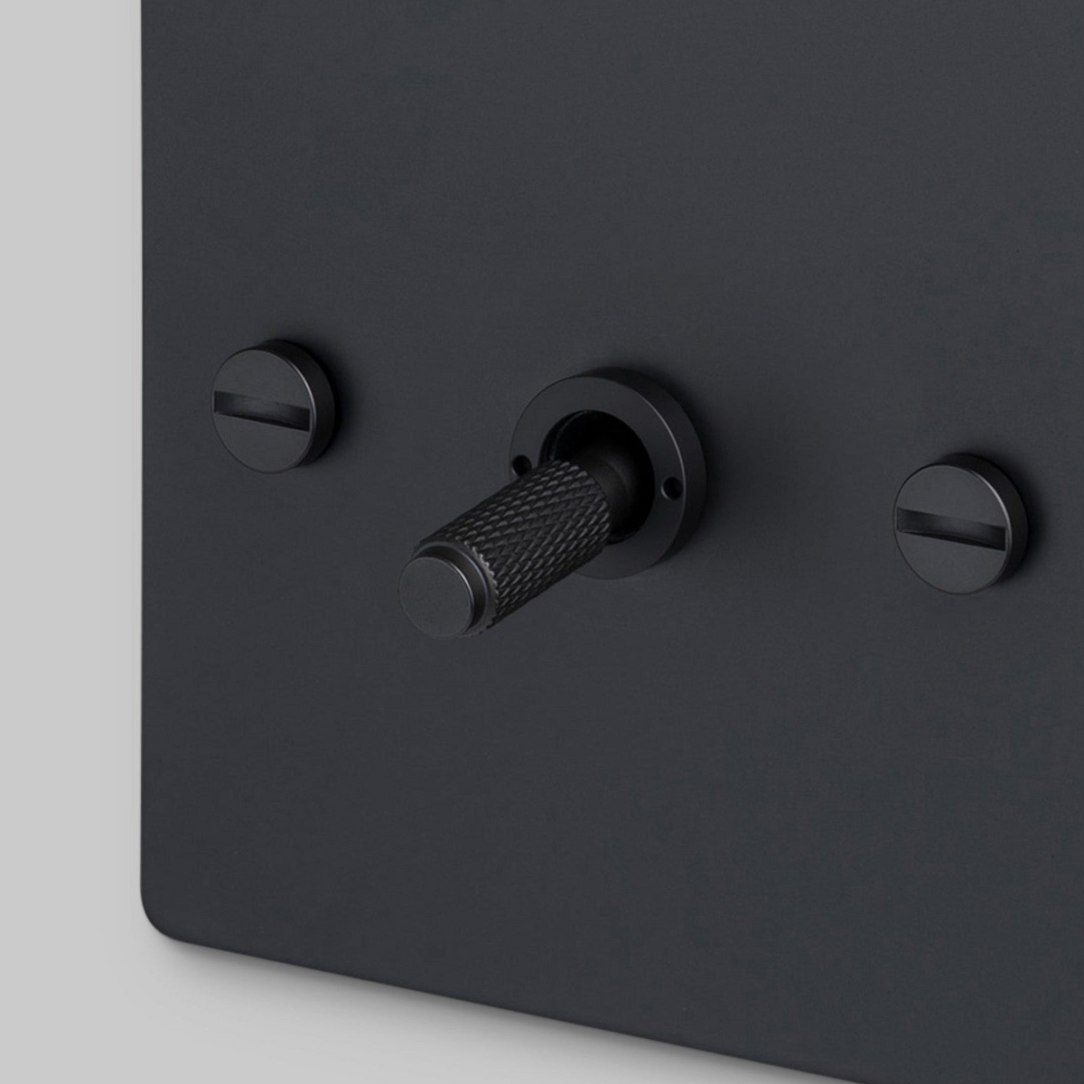 One Gang 3 Way Intermediate Light Switch in Black with Knurled Toggle