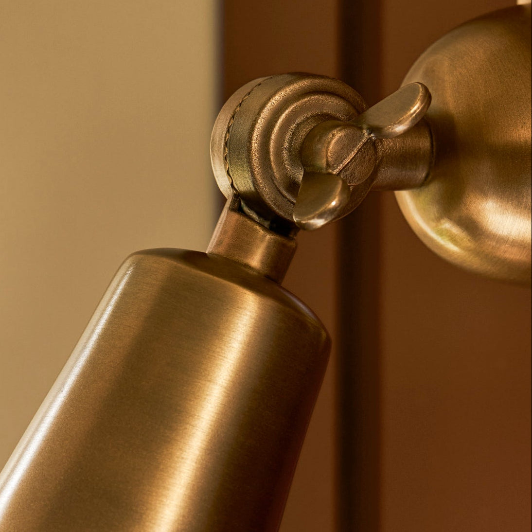 Longborough Wall Spotlight in Antique Brass