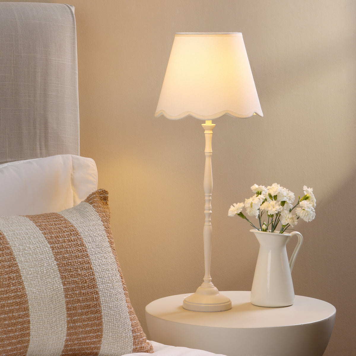 Lupo Table Lamp in Matt Cream with Scalloped Ivory Linen Shade