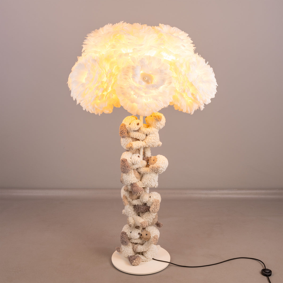 Foz Teddy Floor Lamp