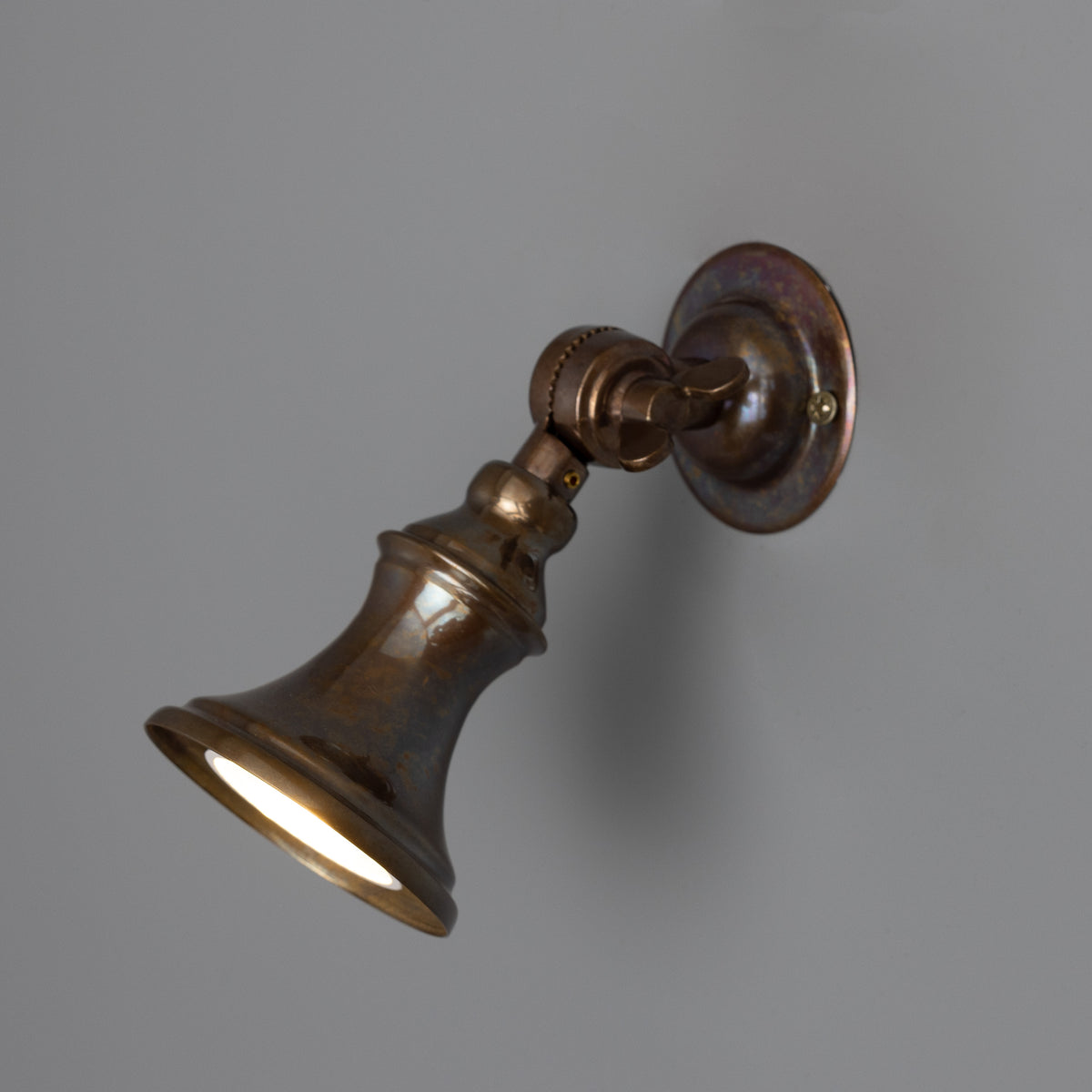 Accra Traditional Small Brass Spotlight in Antique Brass
