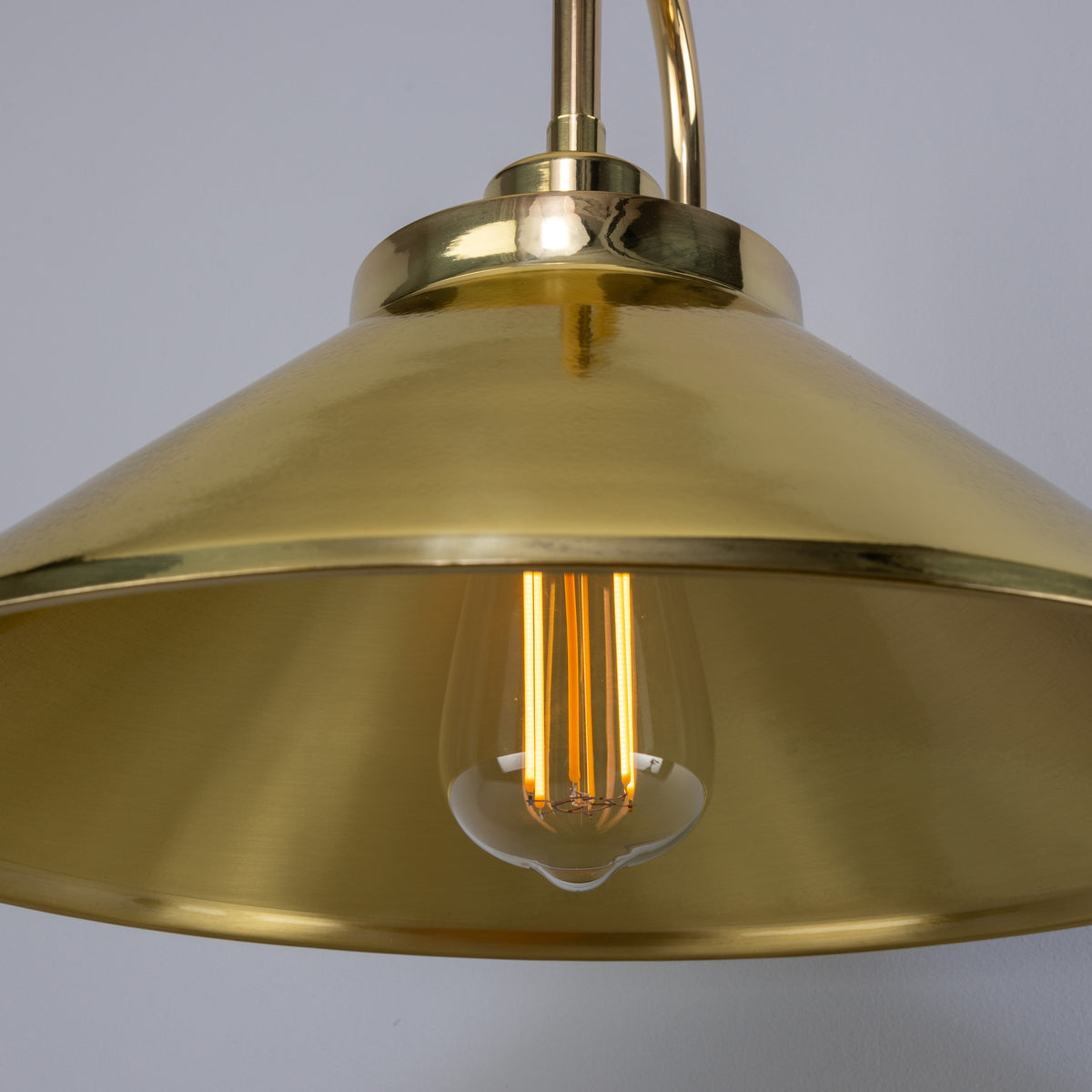 Rio Vintage Brass Swan Neck Wall Light  in Polished Brass