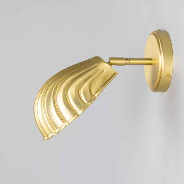 Shell Adjustable Brass Wall Light in Satin Brass